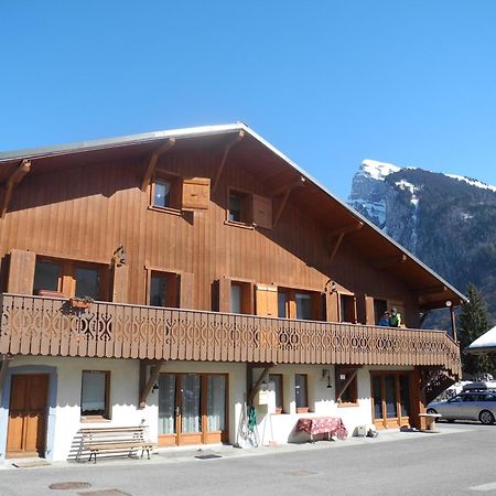 Particulier Loue 2 Appartements Communicants Dans Chalet A Samoens Jusqu A 16 Couchages Exterior foto